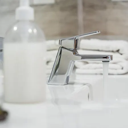 Guestready - Fisherman's Shelter 3*